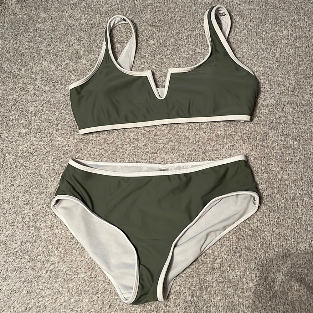 Army green 2-piece bathing suit from Shein